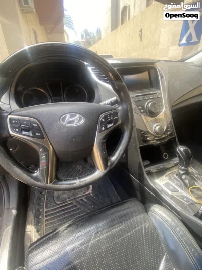 Hyundai Azera GLS 4