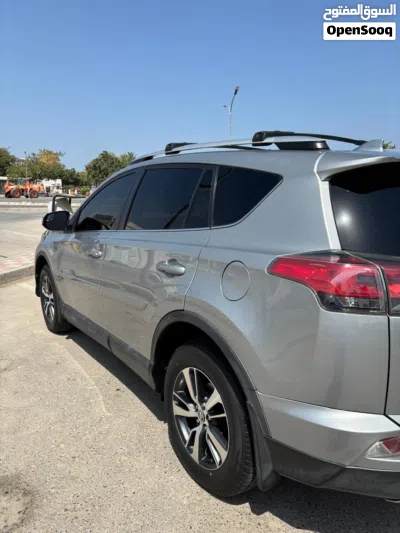 Toyota RAV 4 XLE 4