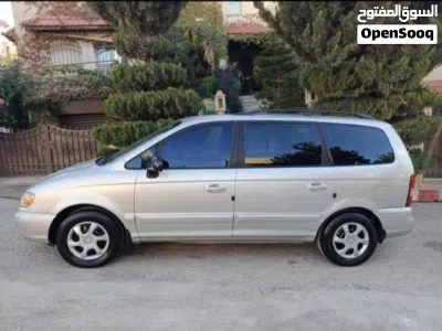Hyundai Trajet 4