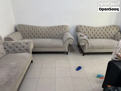 كنب في حاله ممتازه للبيع اليوم فقط 3