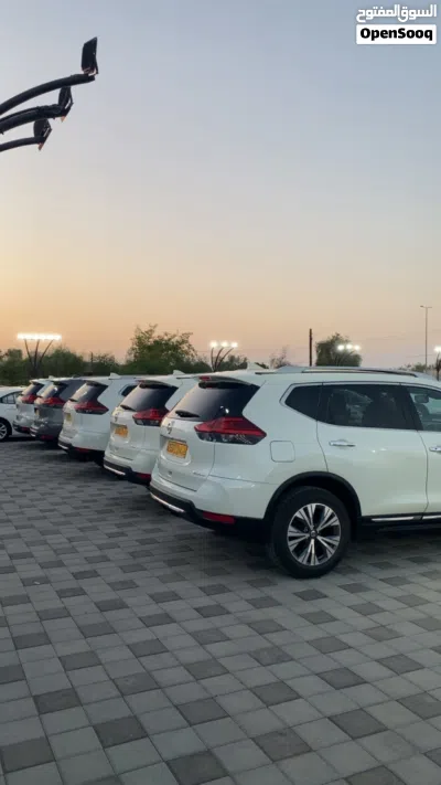 Nissan Rogue SL 2