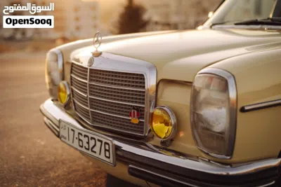 Mercedes Benz E-Class E 200 3