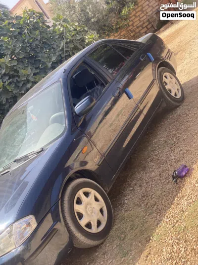 Mazda 323 4