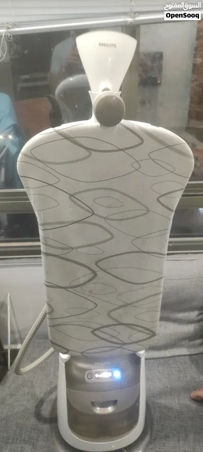 مكوه بخار فلبس بحاله جيده 2400 وط 2