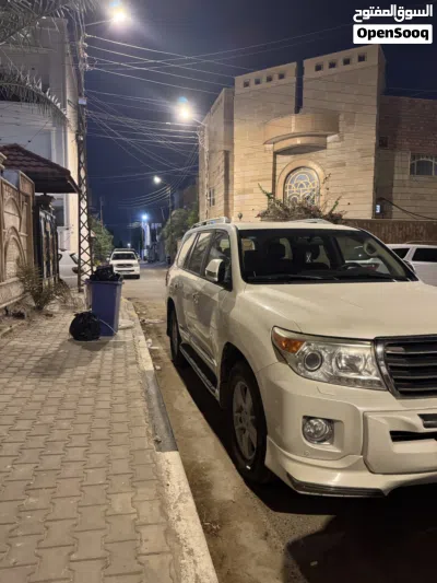 تويوتا لاند كروزر GXR 4
