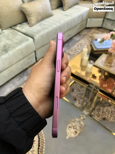 ايفون 16بلس باللون المميز 4