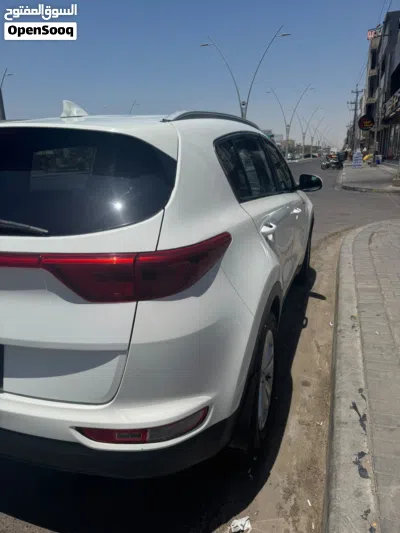 Kia Sportage EX 3