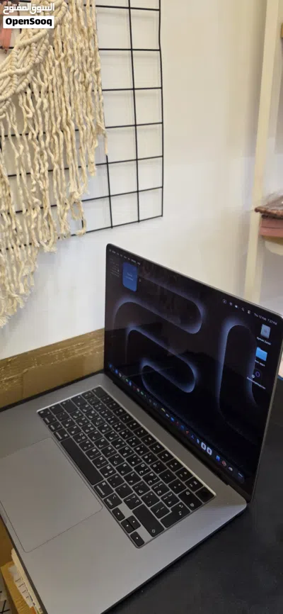 MacBook Air M3 15inc 256GB 3