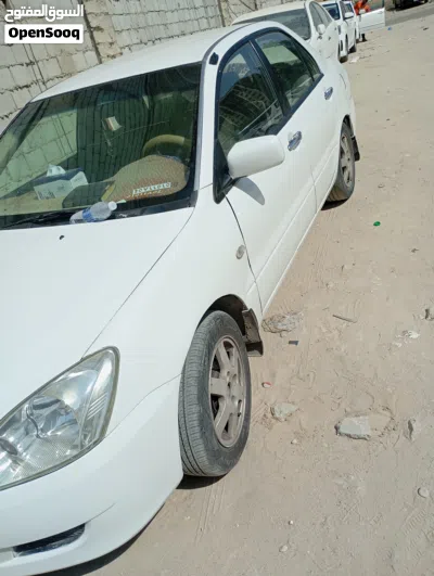 Mitsubishi Lancer GL 3