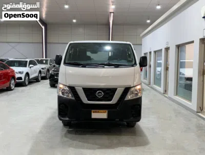 Nissan Urvan 4