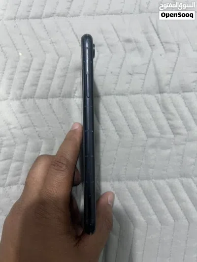 بعد التخفيض عيد تلفون ايفون XR امريكي عرطه بسعر الصيني هذي الايام اللون اسود 2