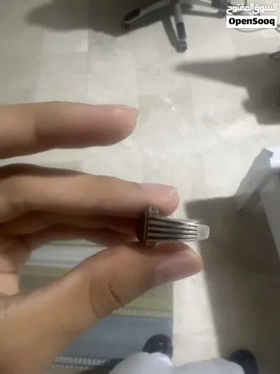 خاتم dunite بني 3
