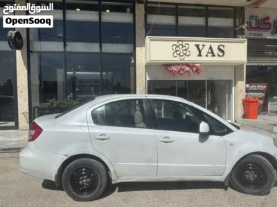 Suzuki SX4 Standard 4