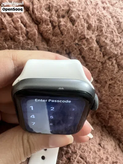 Apple Watch Series 4 Nike edition 2