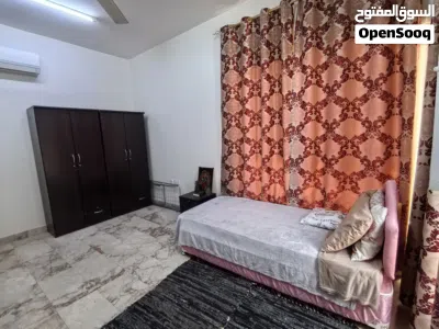 غرفة للعمانيات فقط 3