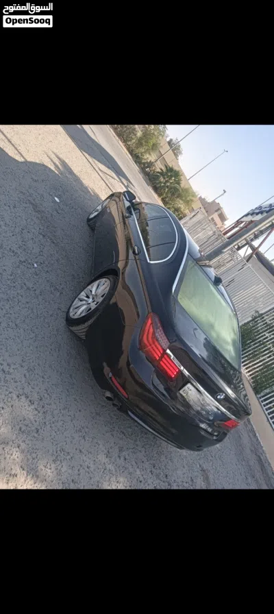 بي ام دبليو الفئة 7 730 2