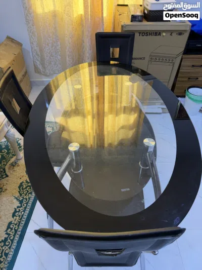 Home Center Dining table 4