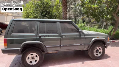 جيب شيروكى Sport 2