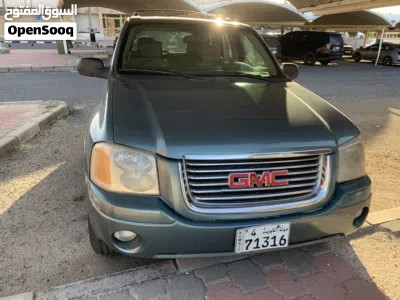 GMC Envoy Standard 3