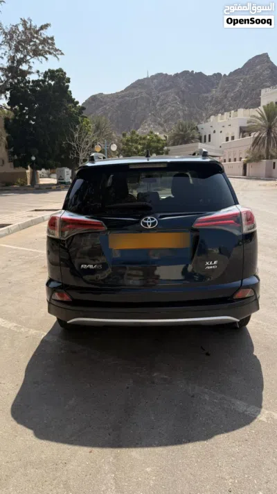 تويوتا راف فور XLE 2