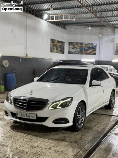 مرسيدس بنز الفئة-E E 300 4