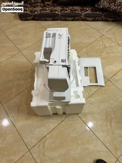 مكنه خياطهBernina325 2