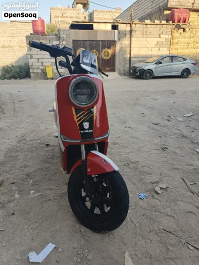 بي إم دبليو C 400 X 4