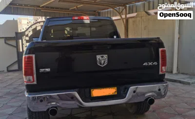 Dodge Ram Laramie 4