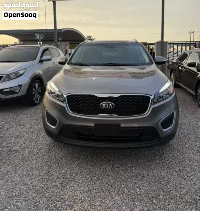 Kia Sorento EX 3
