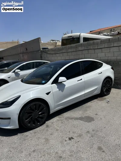 Tesla Model 3 Performance 4