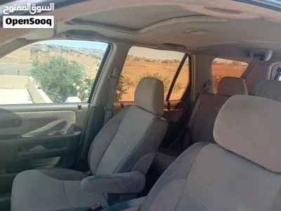 Honda CR-V Standard 4