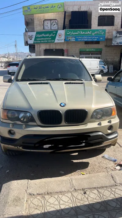 بي ام دبليو الفئة X5 Standard 4