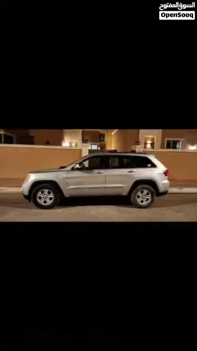 Jeep Grand Cherokee Laredo 3