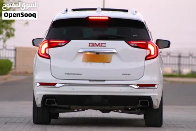 GMC Terrain Denali 4