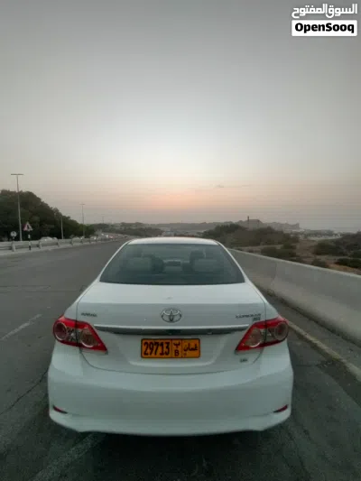 Toyota Corolla SE 4