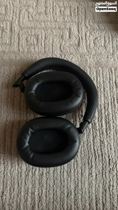 Sony XM6 Headset 2