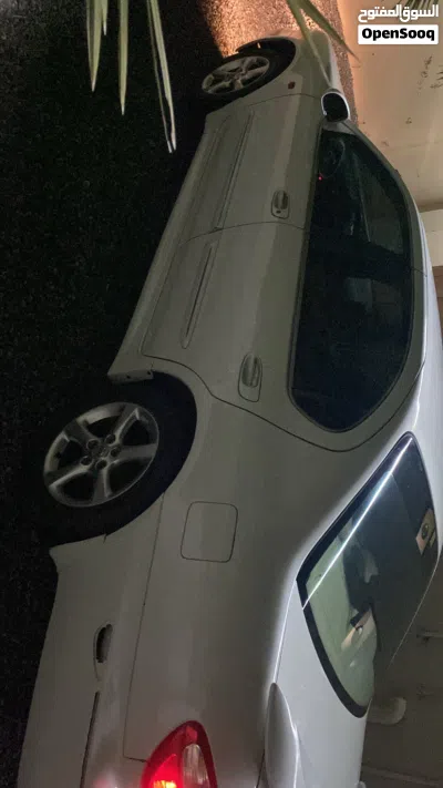 Nissan Maxima Standard 4