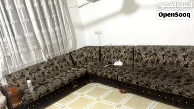 تخم كورنر لون بني مشجر نظيف سليم م̷ـــِْن كسر 2