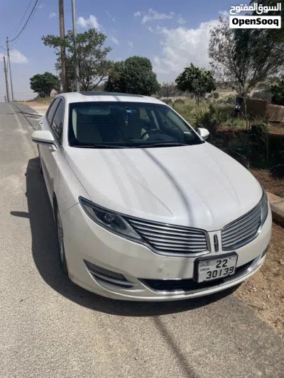 Lincoln MKZ Reserve 4