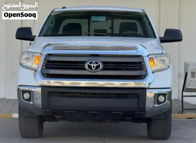 Toyota Tundra SR5 3