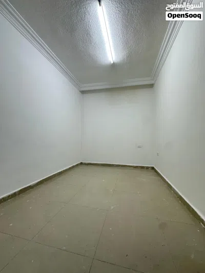 شقه للبيع تسويه مقابل مستشفى الامير حمزه بسعر 18 الف دينار 2