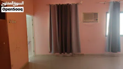 بيت استخدام سكني تجاري 3