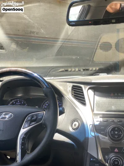 Hyundai Azera GL 4