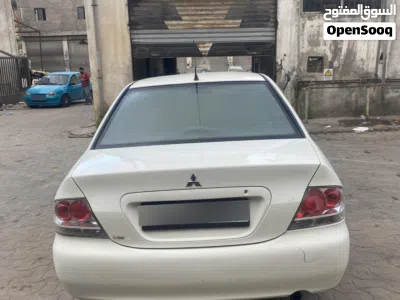 Mitsubishi Lancer ES 2