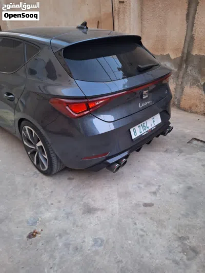 سيات ليون FR 3