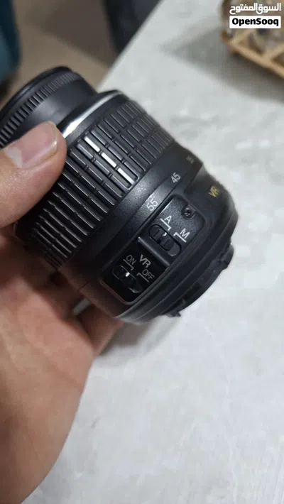 عدسة Nikon 18-55mm VR أصلية مع Auto Focus ومانع اهتزاز – بحالة ممتازة 3