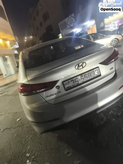 هيونداي افانتي SE 4