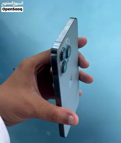 عرض خااص : iPhone 13pro max 256GB هواتف نظيفة جدا بحالة الوكالة بدون اي شموخ مع ملحقاته بأقل سعر 2