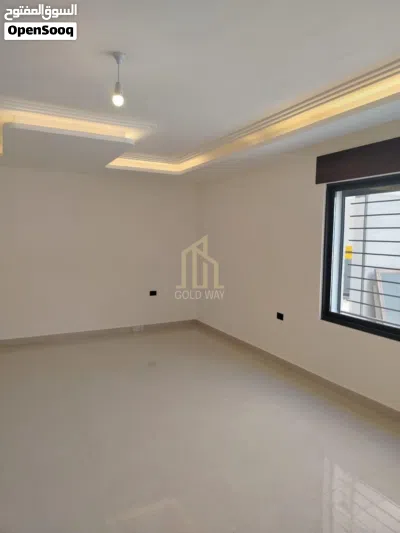في أرقى مناطق الرابية شقة شبه أرضي 190م بسعر مميز / ref 1080 2