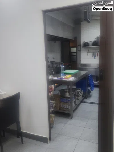للبيع شركة تجهيزات غذائيه 2